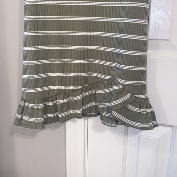 Rosetta Ruffled Mini Dress - Picture 5 of 7